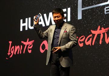 Представлен смартфон Huawei P8