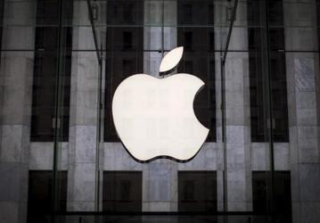Apple наняла на работу Карлсона и еще шесть специалистов по разработке автономных электромобилей