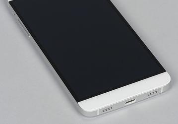 Всего за три месяца компании LeTV удалось реализовать 1 млн своих смартфонов