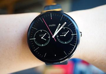 Следующие умные часы Motorola будут предложены двух размеров
