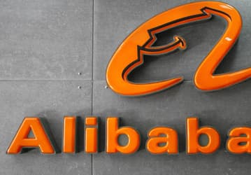 Alibaba инвестирует $1,25 млрд в сервис доставки еды Ele.me