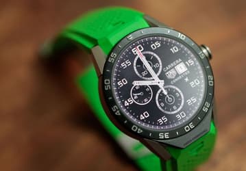 Спрос на умные часы TAG Heuer Connected превысил все ожидания производителя