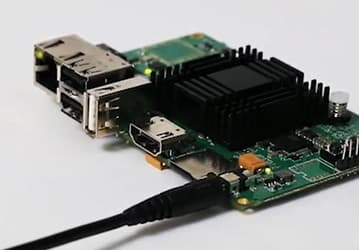 Основой одноплатного микрокомпьютера JaguarBoard служит процессор Intel Atom Z3735