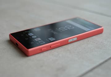 Линейка смартфонов Sony Xperia Z6 будет содержать пять аппаратов, а модель Z6 Mini получит 4-дюймовый дисплей и SoC Snapdragon 620
