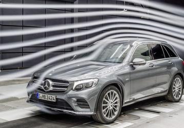 Mercedes-Benz готовит кроссовер, который составит конкуренцию Tesla Model X при более доступной цене