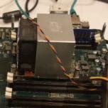 На плате Hisilicon D02 установлен процессор с 16 ядрами ARM Cortex-A57