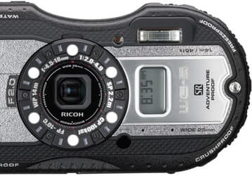 Камера Ricoh WG-5 GPS выдерживает мороз до -10°С, падения с высоты до 2,2 м и погружения на глубину до 14 м