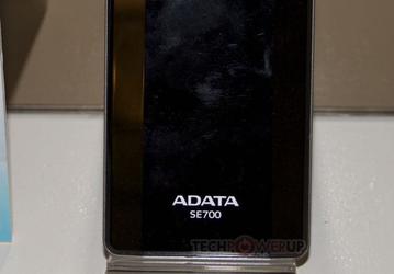 Внешний SSD Adata SE700 оснащен интерфейсом USB 3.1 и разъемом USB Type-C 