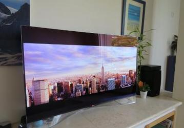 LG Display планирует в этом году отгрузить 600 000, а в 2016 году — 1 500 000 телевизионных панелей OLED