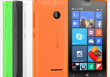 За год квартальная выручка Microsoft уменьшилась на 2,8 млрд долларов, продажи телефонов сократились на 54%