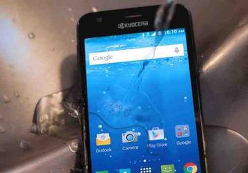 Смартфон Kyocera Hydro Wave: защита от воды и падений, ОС Android 5.1 и стоимость $190