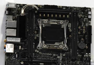 Системная плата Asus X99M-WS типоразмера microATX предназначена для рабочих станций
