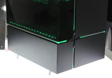 Корпус DeepCool GamerStorm, по форме близкий к кубу, рассчитан на системную плату типоразмера mini-ITX