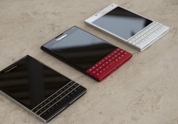BlackBerry снизила стоимость смартфона Passport