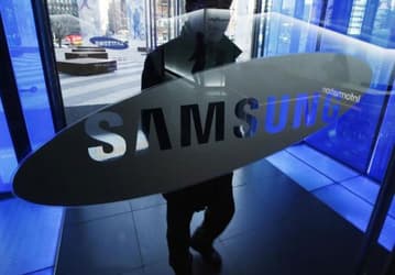 В новых умных часах Samsung будет реализована функция мобильных платежей