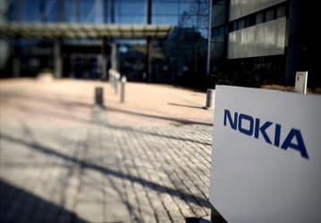 Nokia снова займется сотовыми телефонами, как только в 2016 году истечет срок действия соглашения с Microsoft 