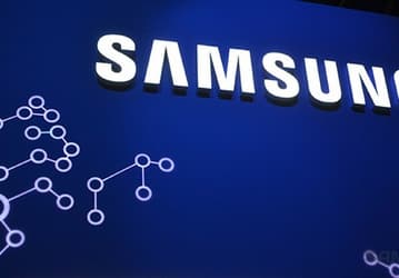 Samsung привезла на выставку Asia Expo 2015 прозрачные и зеркальные дисплеи OLED