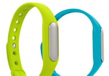 Браслеты Xiaomi Mi Band разошлись в количестве 6 млн устройств, а тираж смартфонов Mi 4 достиг 10 млн единиц