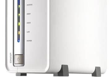 Двухдисковое сетевое хранилище QNAP TS-251C Turbo NAS оснащено портами USB 3.0 и HDMI