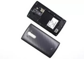 Процесс разборки смартфона LG G4 достаточно прост    