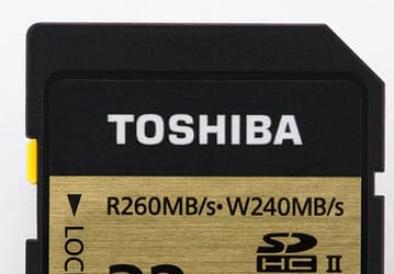 Начались продажи карт памяти Toshiba Exceria Pro SD и Exceria microSD 