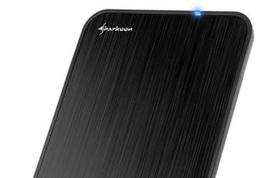 Корпус для внешнего накопителя Sharkoon QuickStore Portable USB 3.1 рассчитан на HDD или SSD типоразмера 2,5 дюйма
