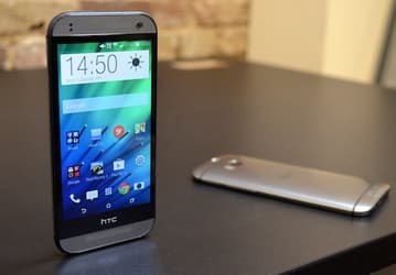 HTC не планирует выпускать мини-версию смартфона One M9
