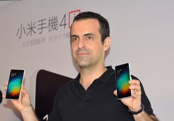Вице-президент Xiaomi утверждает, что карты памяти в смартфонах уйдут в прошлое