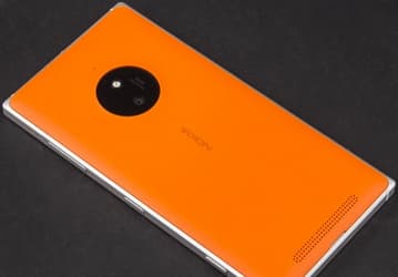 В Сети появилась информация о смартфоне Microsoft с очень большим дисплеем