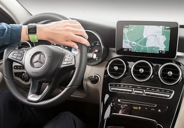 Mercedes-Benz разработала приложение для часов Apple Watch