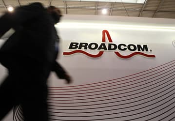 Avago Technologies собирается купить компанию Broadcom