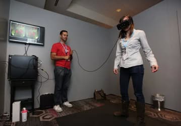 Создатель Oculus Rift уверен, что провода станут серьезным препятствием для популяризации виртуальной реальности
