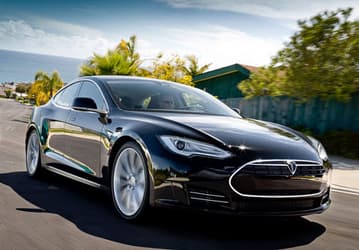 Tesla Motors отчиталась о самых больших убытках за последние 10 кварталов