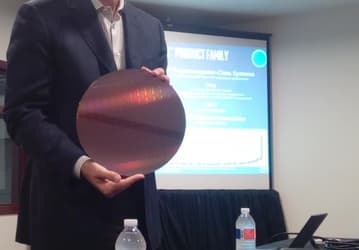 На мероприятии SC15 были показаны процессоры Intel Knights Landing 