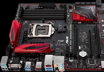 Системная плата Asus B150 Pro Gaming/Aura оснащена многоцветной подсветкой