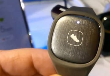 Samsung готовит недорогой трекер активности SM-R150