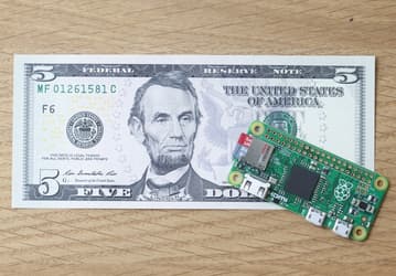 Raspberry Pi Zero — микрокомпьютер стоимостью $5