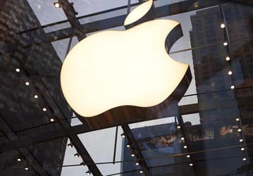 Лучшие деньки Apple уже позади, полагает старший аналитик компании Sanford C. Bernstein 