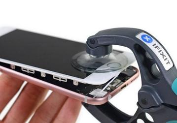 Apple не рассказала о том, что iPhone 6s куда лучше защищен от воды, чем предшественники