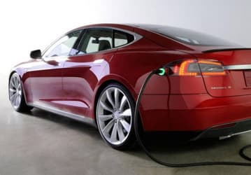 Производство электромобилей Tesla в Китае позволит на треть снизить их цену в регионе 