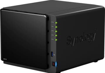 NAS-серверы Synology DS416 и DS216play рассчитаны на четыре и два накопителя соответственно