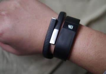 Jawbone выиграла дело против бывших сотрудников, передававших конфиденциальные данные Fitbit
