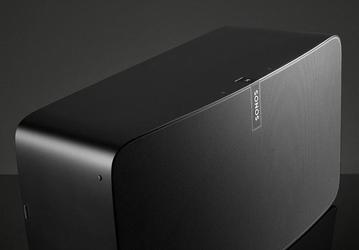 Модель Sonos Play:5 возглавила линейку беспроводных акустических систем Sonos 
