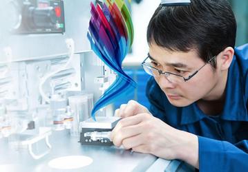 Dialog Semiconductor покупает компанию Atmel за 4,6 млрд долларов 