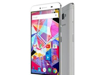 Смартфон Archos Diamond Plus одели в металлический «доспех» и оценили в 180 фунтов стерлингов