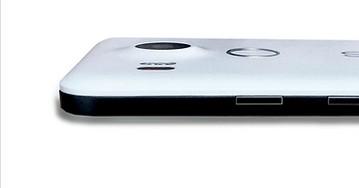 Новое «живое» фото следующего смартфона LG Nexus показывает схожий с предшественником дизайн и меньшую толщину