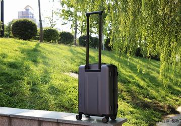 «Ну чумадан, погоди!». Xiaomi начинает продавать чемоданы Mi Trolley