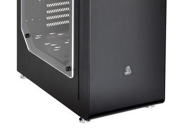 Корпус Lian Li PC-X510 ограничен по глубине, но не по возможностям