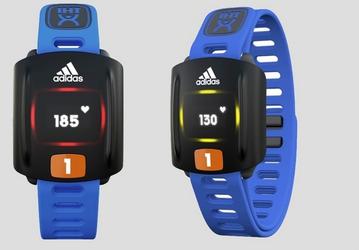 Пульсометр Adidas Zone предназначен для школьников