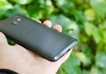 В России, а также некоторых других странах HTC будет продавать только модель HTC 10 Lifestyle с SoC Snapdragon 652 и 3 ГБ ОЗУ